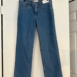 Abercrombie flattering 90’s Straight Jeans length Short under 5’4 - Brand new